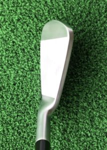 TW747Pアイアン 構えると