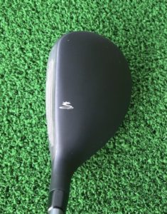 KING F9 SPEEDBACK ハイブリッド 構えると