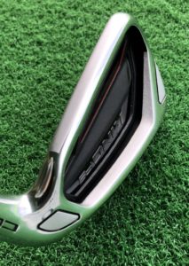 キングF9スピードバックアイアンのバックフェース