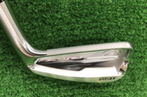 RMX120アイアンのバックフェース