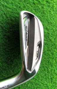 T100アイアンのバックフェース