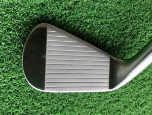 620MBアイアンのフェース