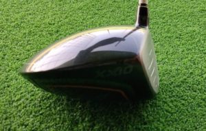 ゼクシオXドライバーの断面