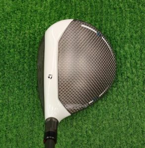 SIM MAX-D FWのクラウン