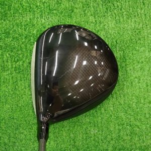 PRGR RS5+ドライバー構えると