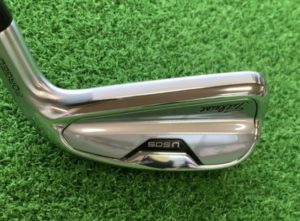 U505のバックフェース