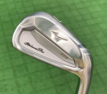 MIZUNO PRO223