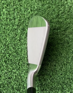 コブラKING FORGED TEC アイアン2022のフェース