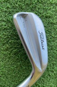 タイトリスト T150アイアン のキャビティ部分