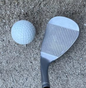 MG4 ウェッジ バンカーショット