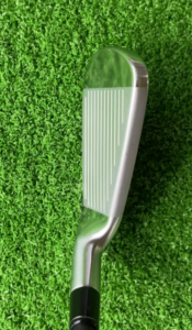 イーゾーンGTアイアン2024を構えた時のフェースの見え方