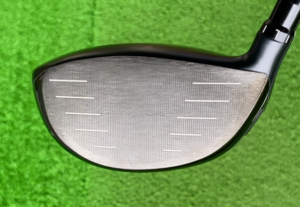 EZONE GT TYPE-D ドライバーのフェースのアップ画像