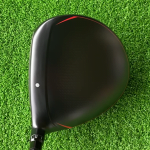 EZONE GT TYPE-D ドライバーを構えた時のクラウンの見え方