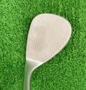 RTX FULL-FACE2 ウェッジをオープンに構えた時