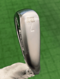 JPX925 HOT METAL HL アイアンのソール形状