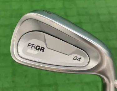 プロギア 04 アイアンの外観