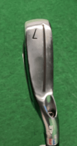 テーラーメイド Qi HLアイアンのソール形状