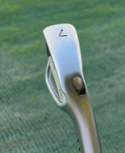 ピン i240アイアンのソール形状