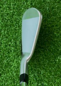 タイトリスト T250アイアンを構えた時のフェースの見え方