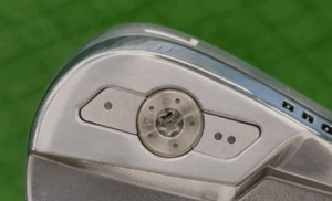 オノフ kuro フォージド アイアン 2026の可変ウエイト