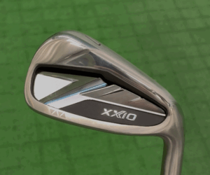 ゼクシオ14アイアンの外観