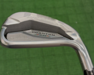 QUANTUM MAX アイアンのバックフェースのキャビティ構造